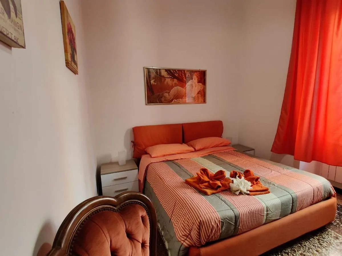 Wow Home - 175 Mq - Posteggio Privato - Davanti Porto Traghetti - Fino A 10 Posti Letto Genova Italia