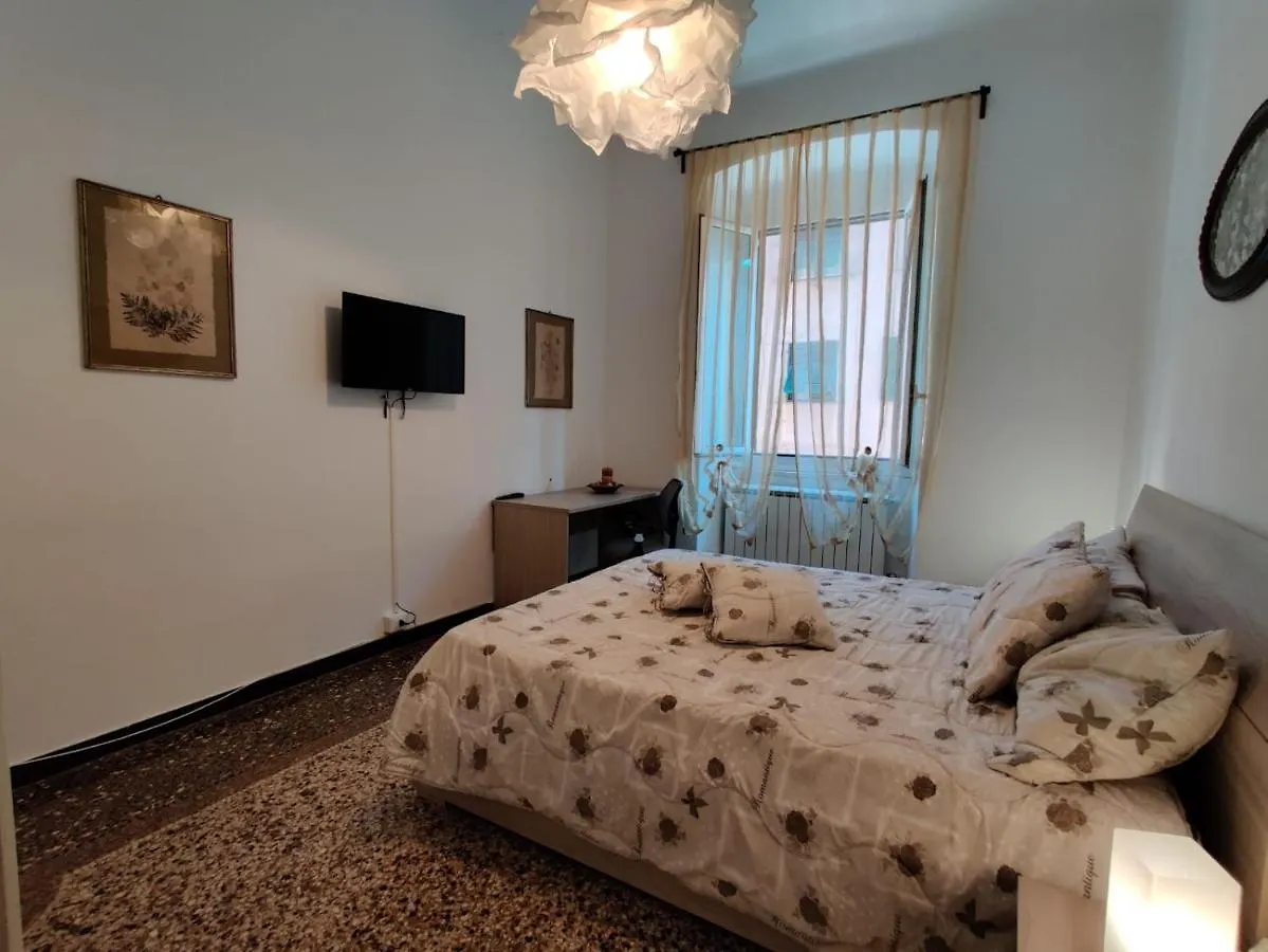 Wow Home - 175 Mq - Posteggio Privato - Davanti Porto Traghetti - Fino A 10 Posti Letto Genova 0*,